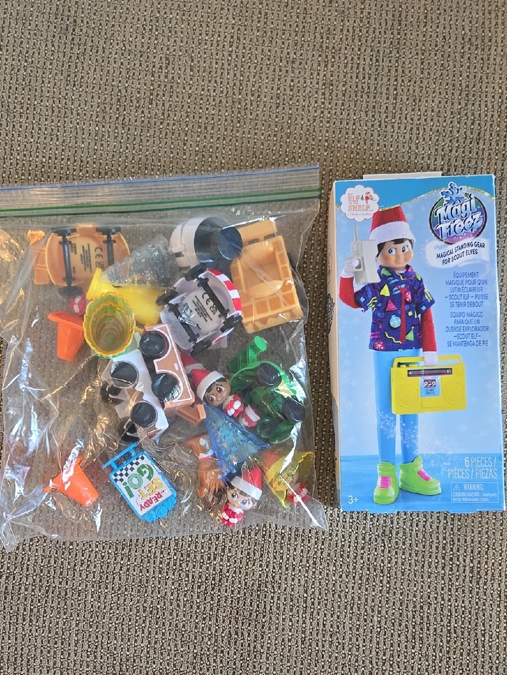 Elf on the Shelf Magi-Freeze Accessory Set with Car & Elf Character Play Set